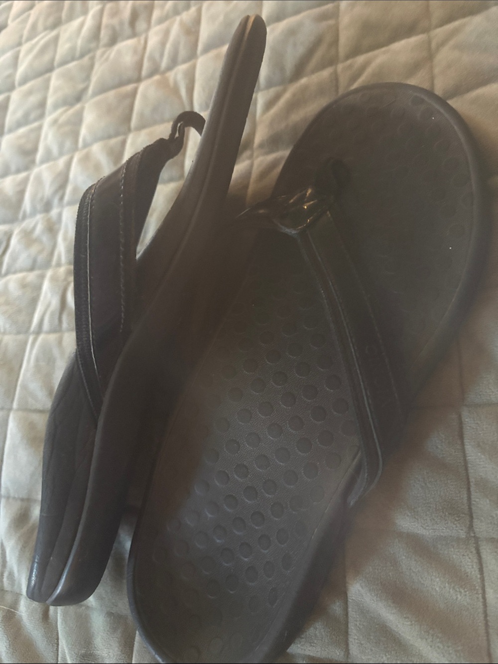 Vionic Black Thong Sandals with Cushioned Footbed - Picture 2 of 3